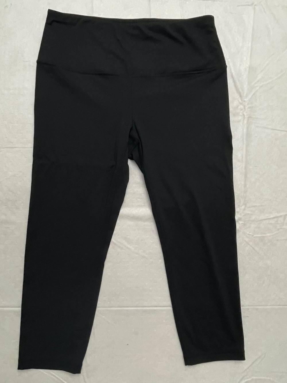 Womens Active Life Black Leggings Capri Length Size Large
